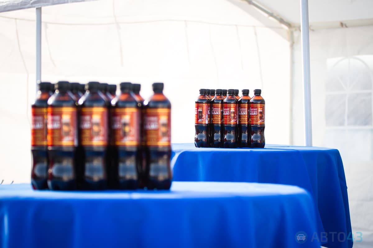 Мороз и солнце. Автосалон «Мотор» отметил 25-летие