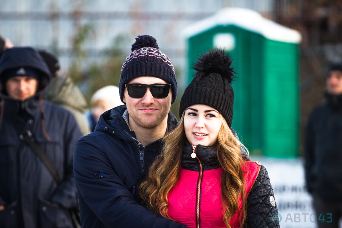 Мороз и солнце. Автосалон «Мотор» отметил 25-летие