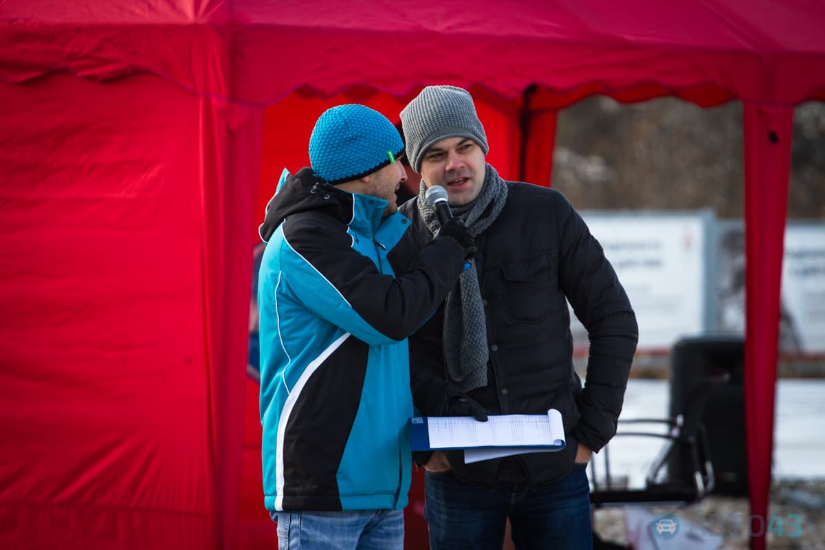 Мороз и солнце. Автосалон «Мотор» отметил 25-летие