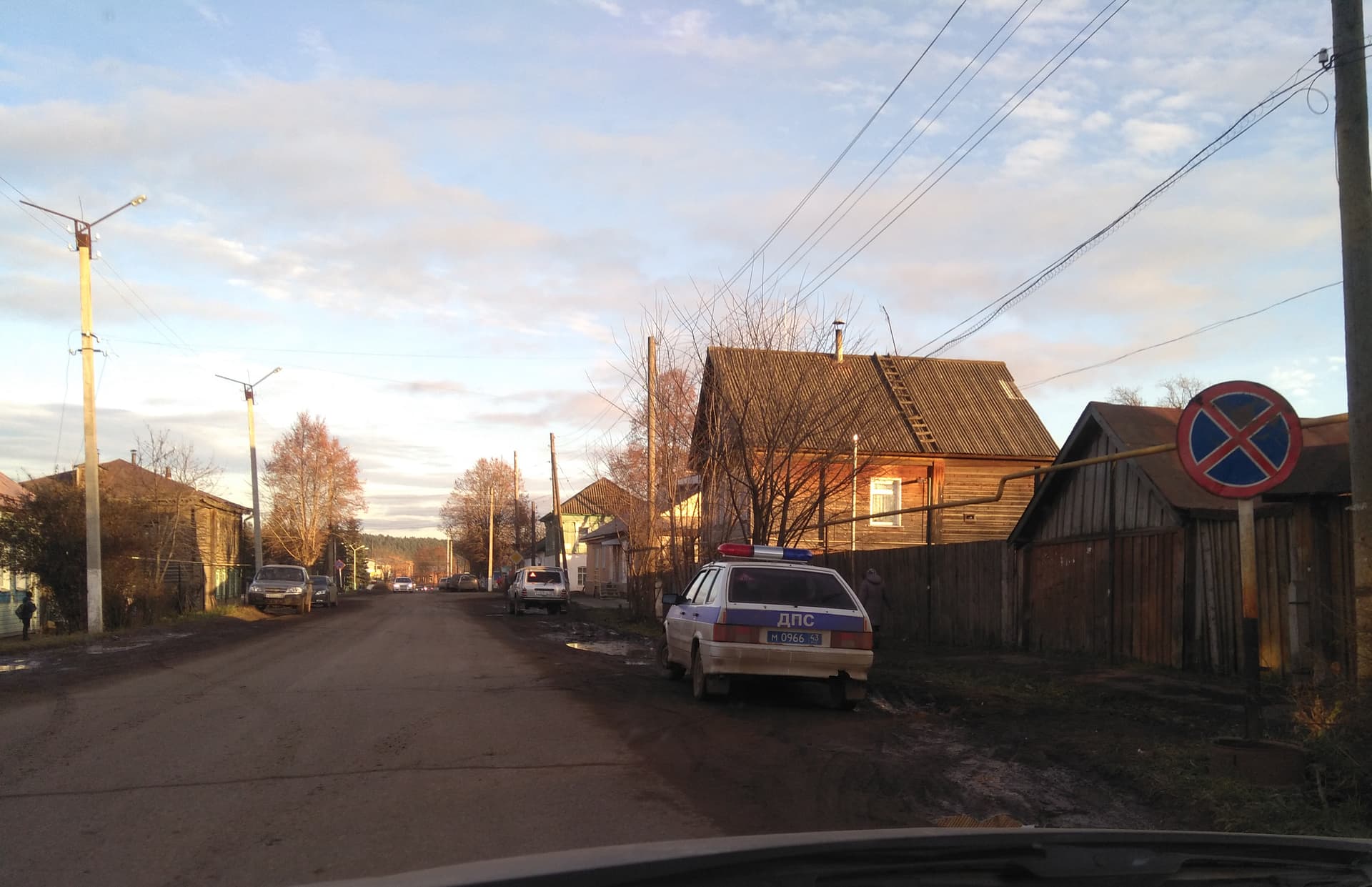 ПДД не для всех. Инспекторы ДПС нарушают Правила