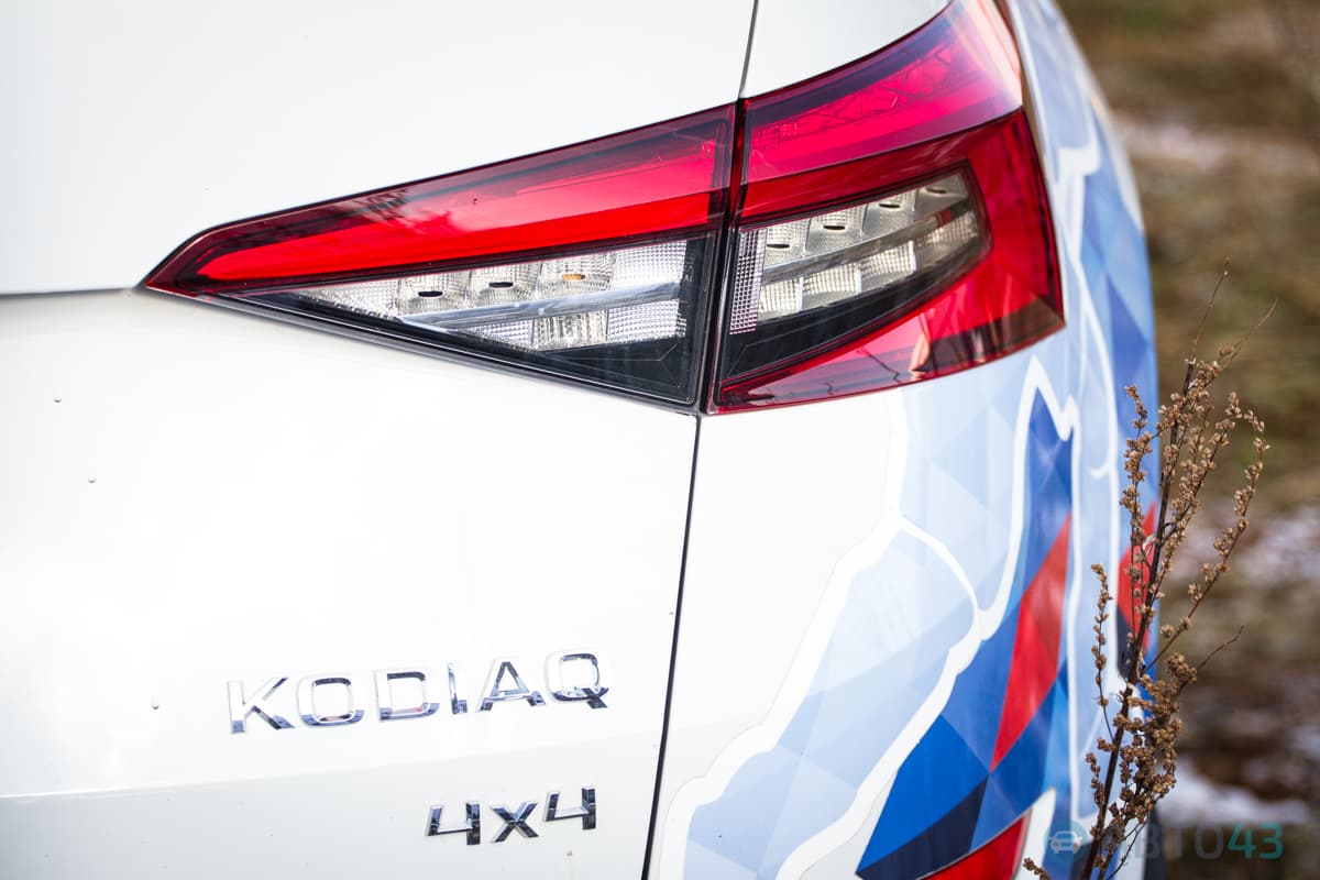 Мороз и солнце. Автосалон «Мотор» отметил 25-летие