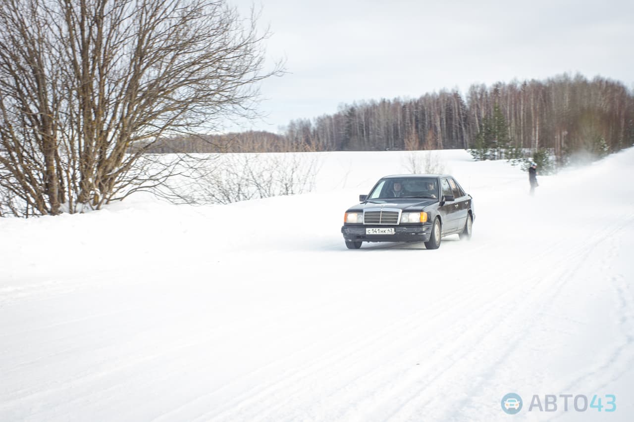 Осталось еще 4! В Кирове прошел 1 этап ралли 2017