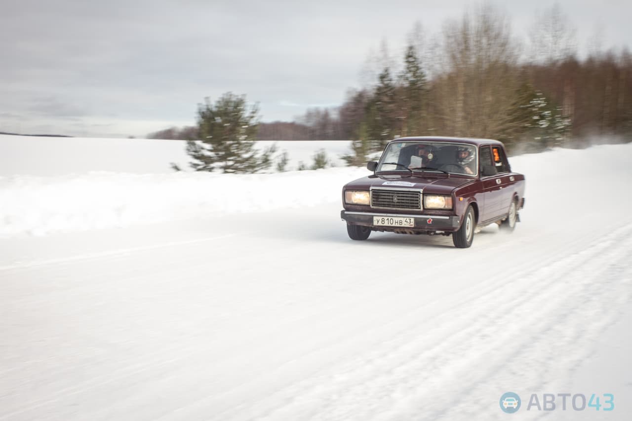 Осталось еще 4! В Кирове прошел 1 этап ралли 2017