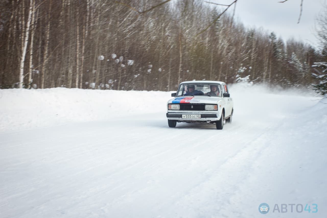 Осталось еще 4! В Кирове прошел 1 этап ралли 2017