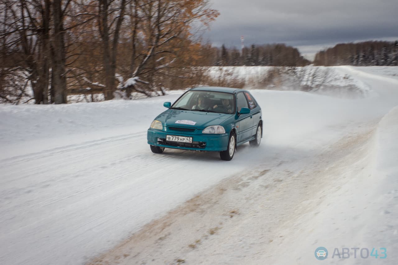 Осталось еще 4! В Кирове прошел 1 этап ралли 2017