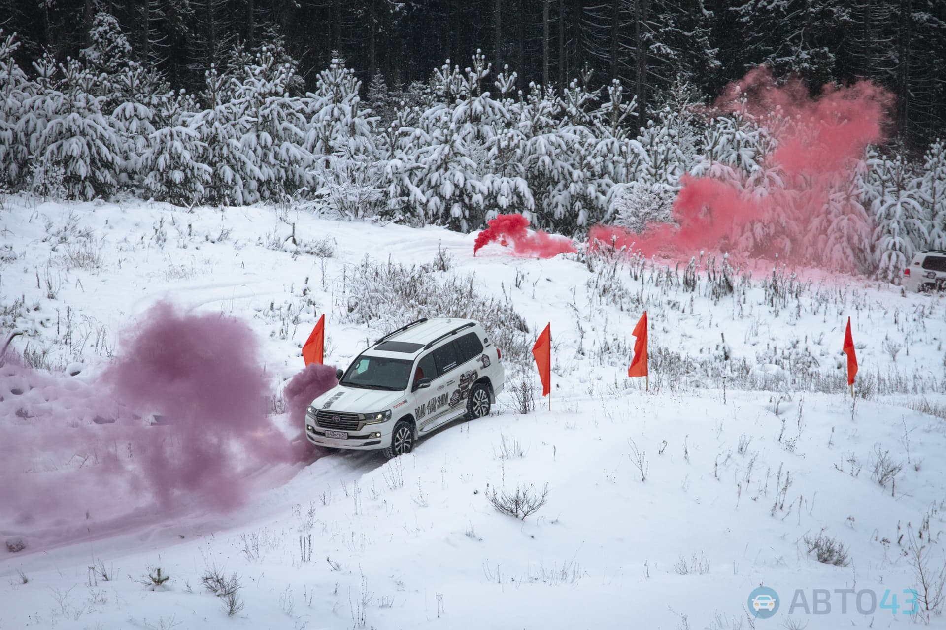 В горку с ходу! В Кирове прошел первый день Land Cruiser’s Land