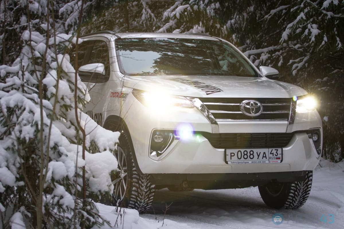 Тест-драйв Toyota Fortuner: игрушка, которая не может надоесть