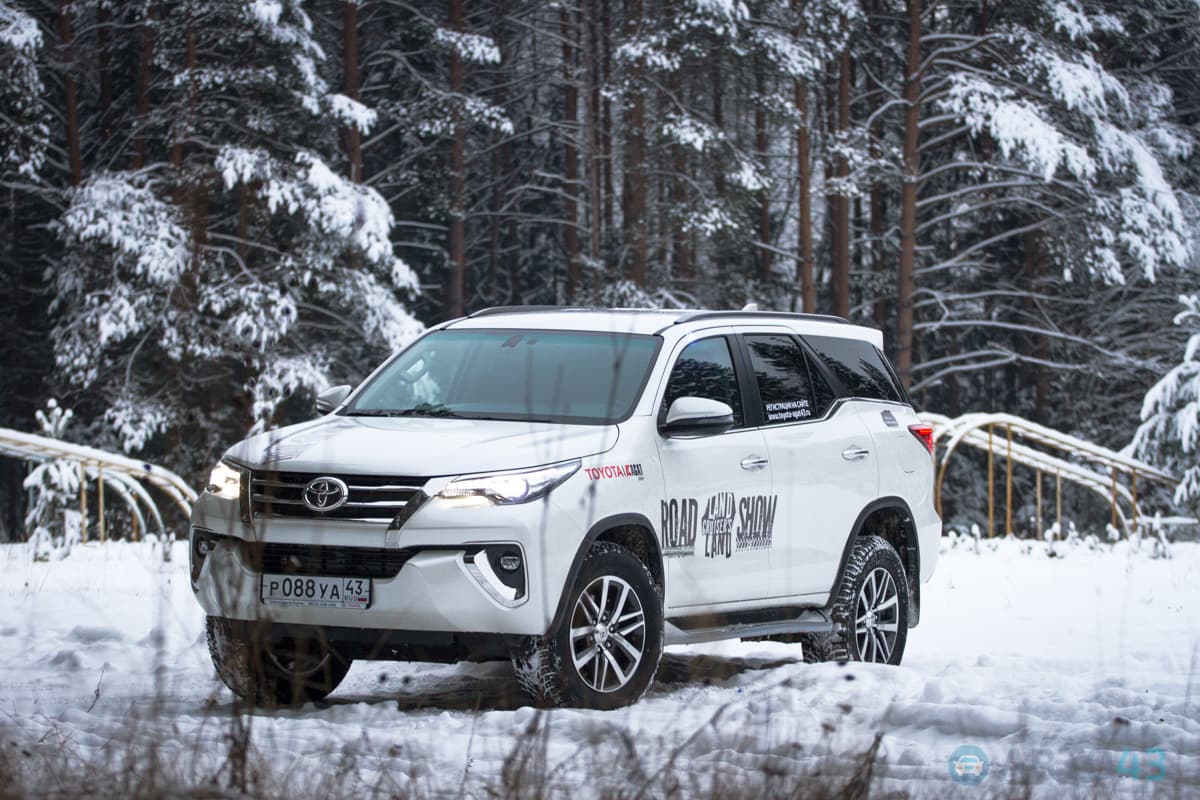 Тест-драйв Toyota Fortuner: игрушка, которая не может надоесть