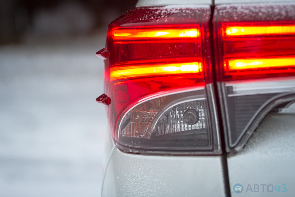 Тест-драйв Toyota Fortuner: игрушка, которая не может надоесть