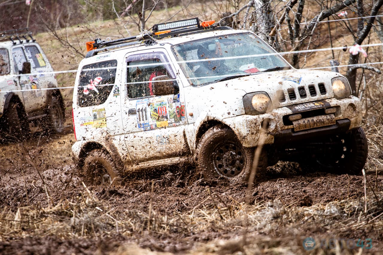 «Грязная верста». Джиперы открыли сезон