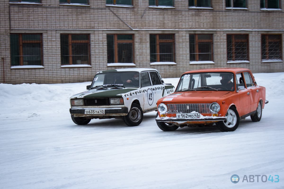 «Танцы на льду» - в Кирове прошел первый этап по зимнему дрифту