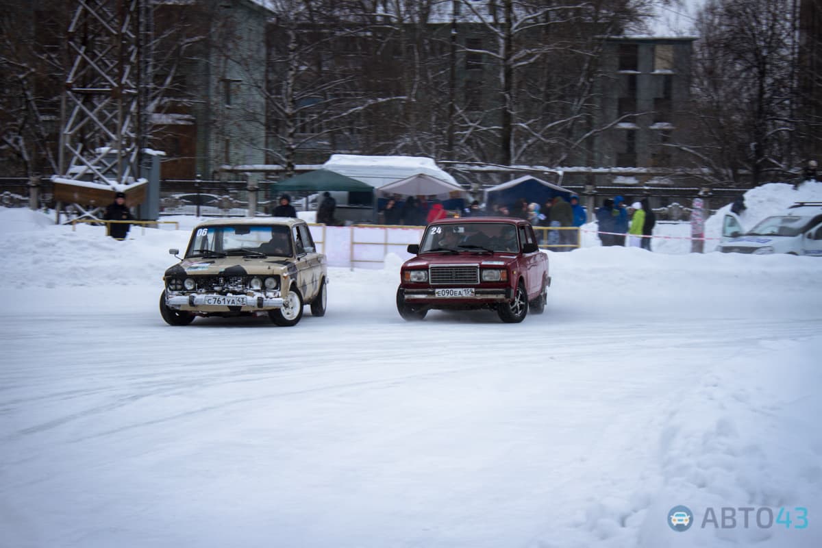 «Танцы на льду» - в Кирове прошел первый этап по зимнему дрифту