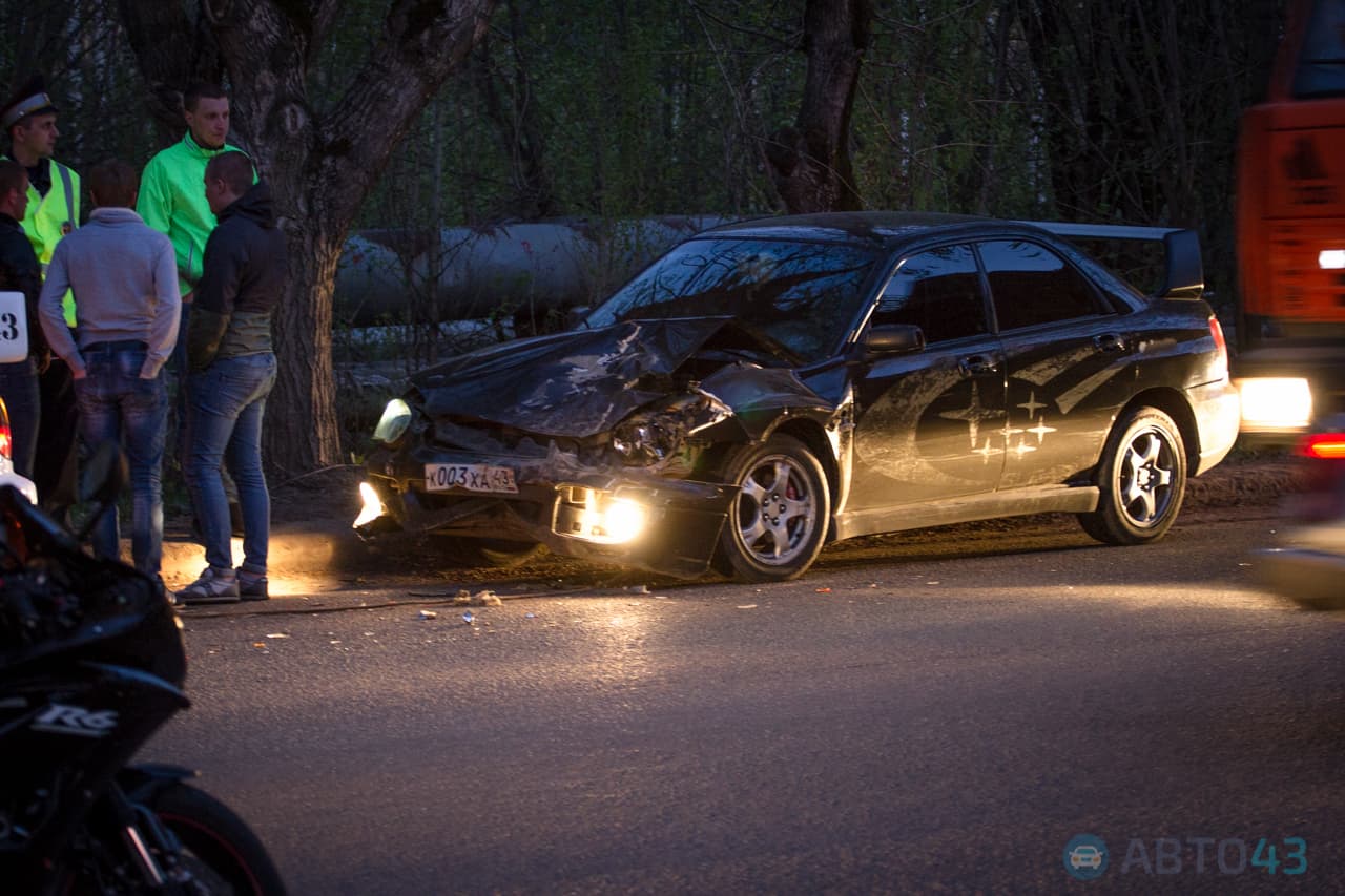 На Солнечной столкнулись Subaru Impreza и ВАЗ