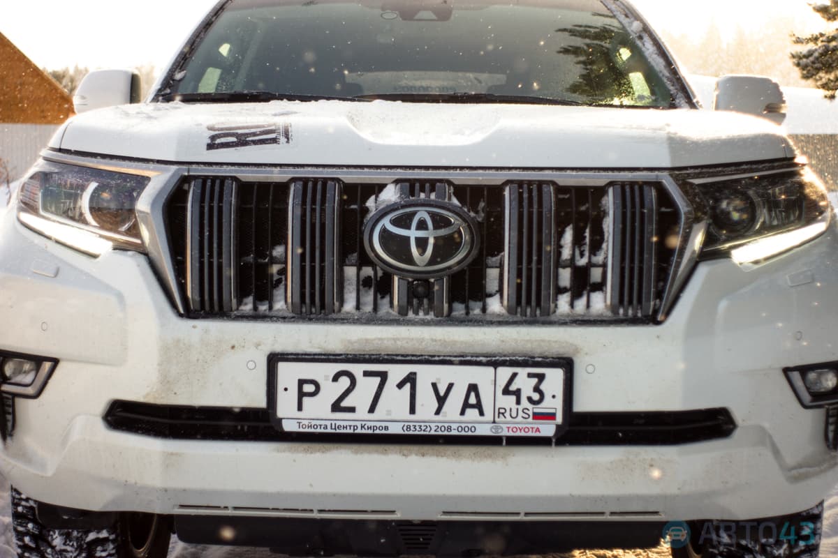 Тест-драйв Toyota Prado: ламповая атмосфера в 21 веке