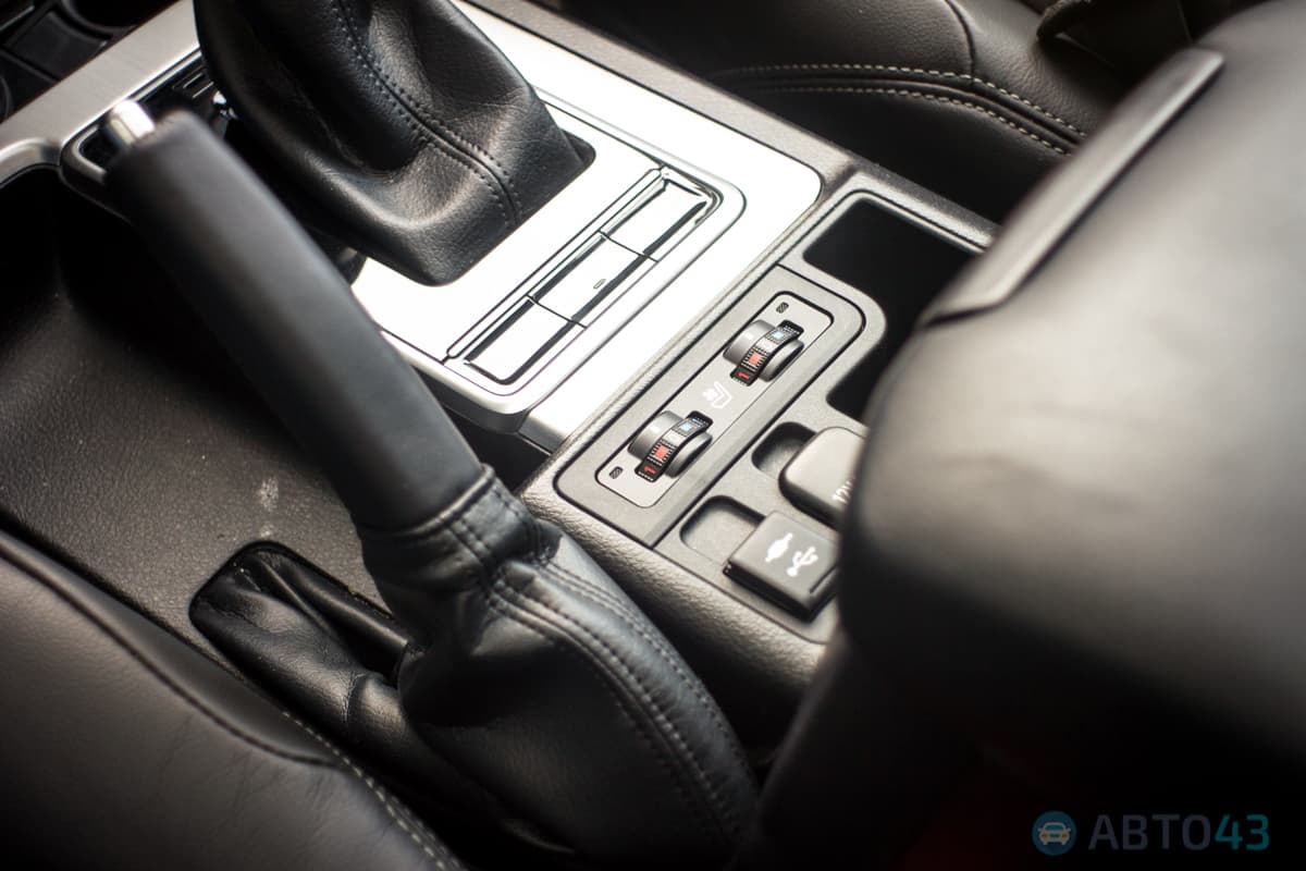 Тест-драйв Toyota Prado: ламповая атмосфера в 21 веке