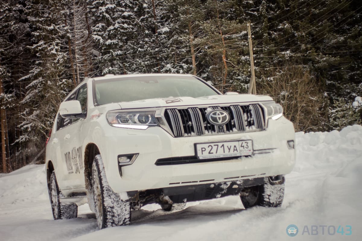 Тест-драйв Toyota Prado: ламповая атмосфера в 21 веке