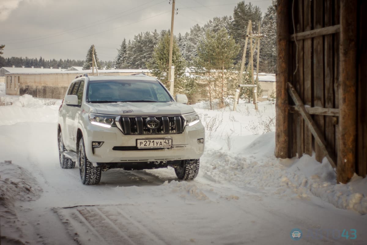 Тест-драйв Toyota Prado: ламповая атмосфера в 21 веке