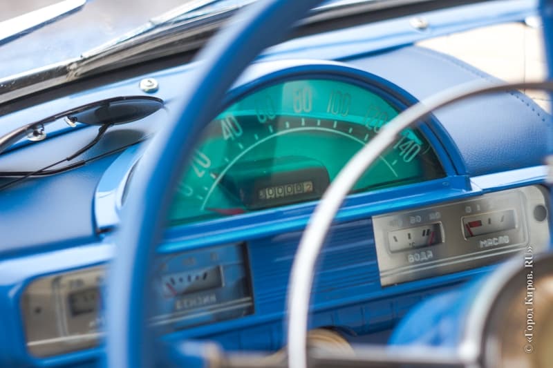 Тест-драйв ГАЗ-21Р: из 1968 года с приветом