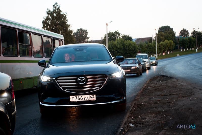 Тест-драйв Mazda CX-9: больше уже не куда, да и не за чем?