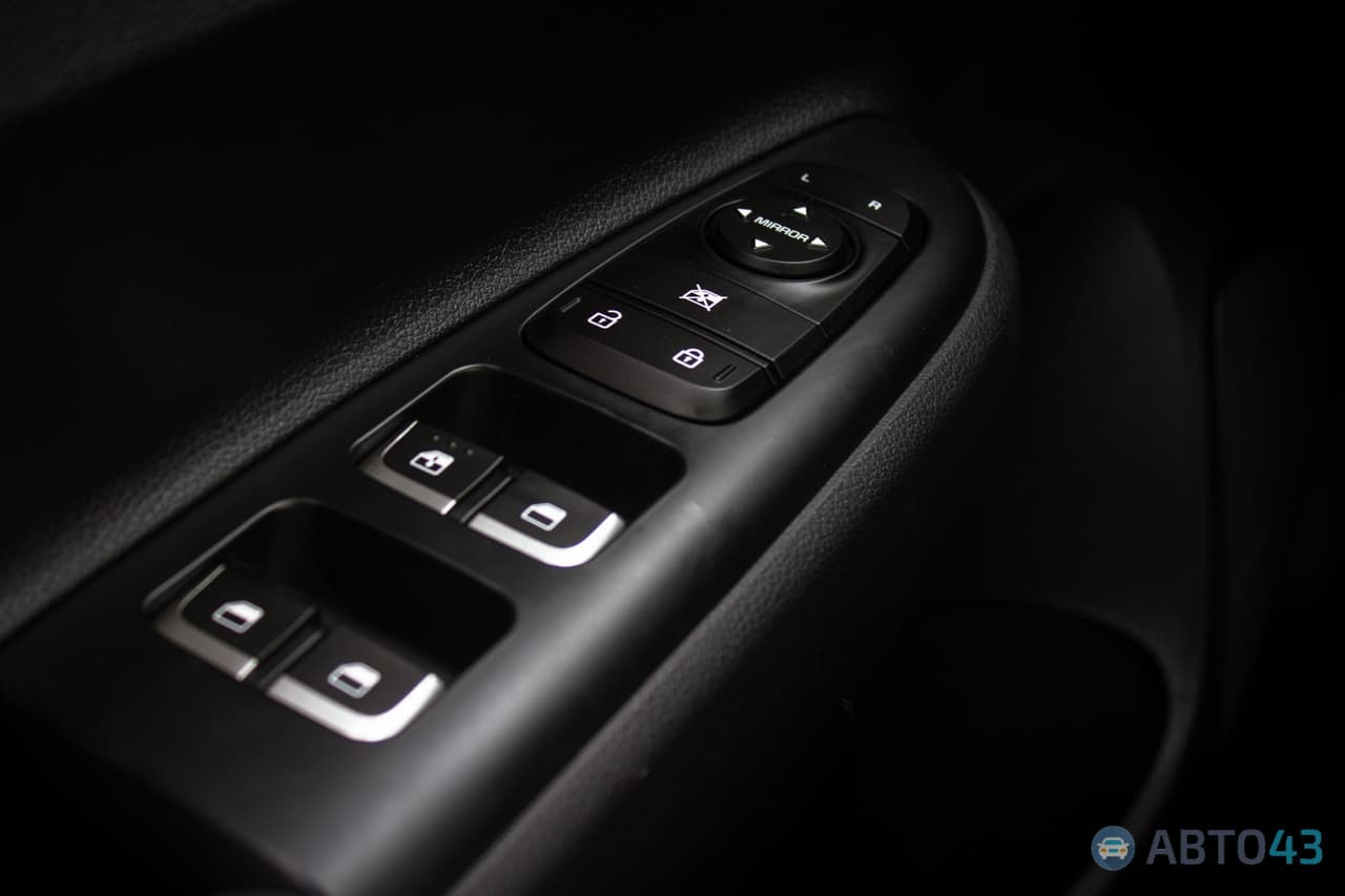 Тест-драйв Kia Rio 2017: Качество есть, эмоций нет