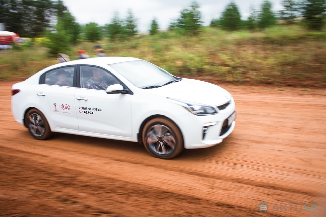 В субботу на «Подгорянке» прошли «Гусарские манёвры»