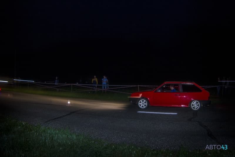 Когда ВАЗ на 2 кузова впереди — Drag racing в Кирове