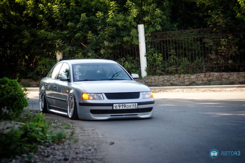 Volkswagen Passat B5 на пневмоподвеске в Кирове