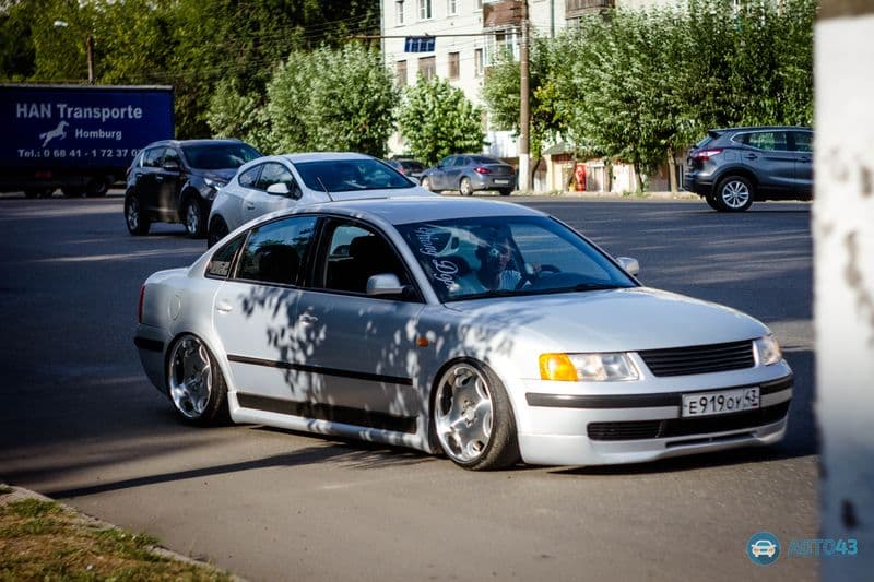 Volkswagen Passat B5 на пневмоподвеске в Кирове