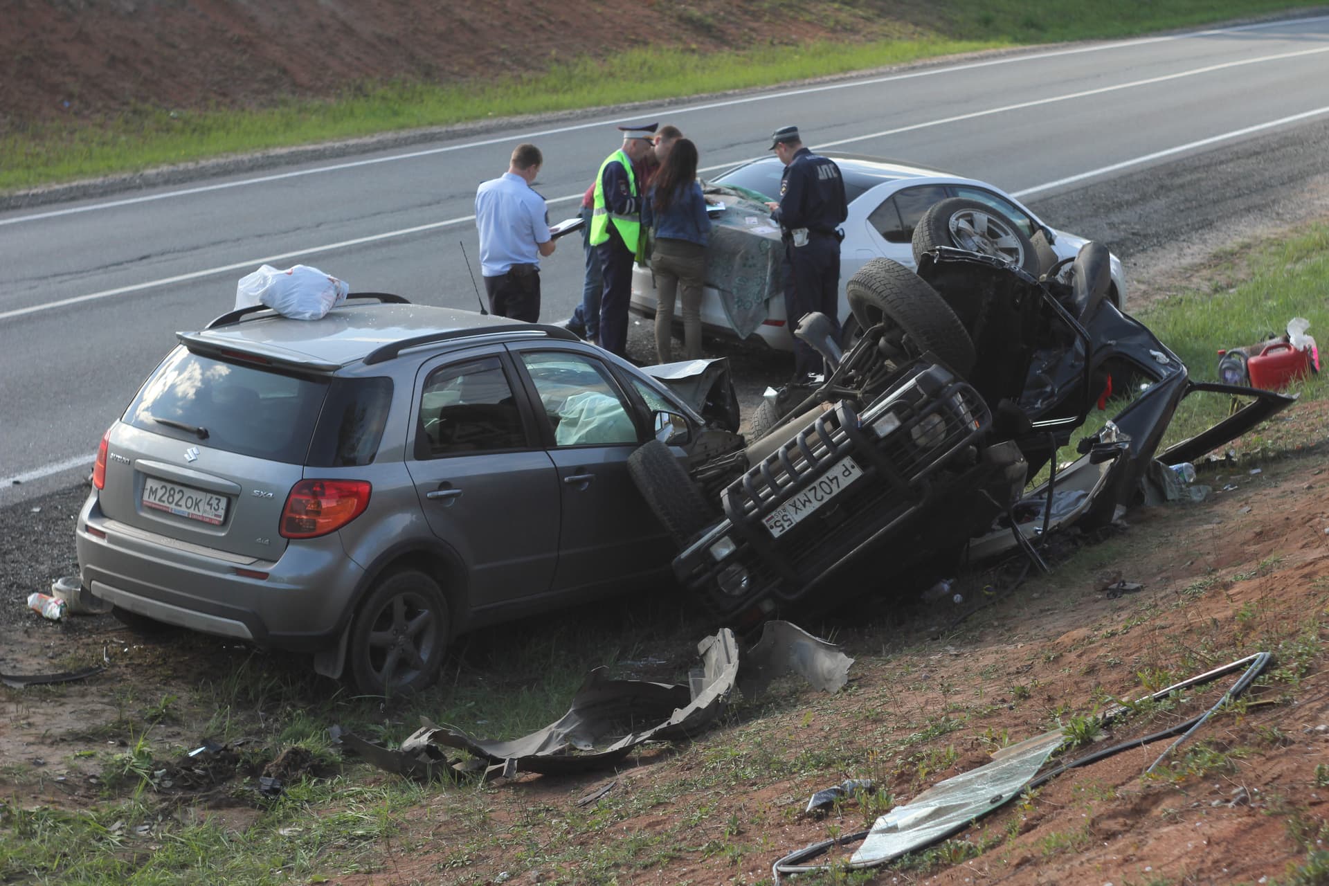 Авария в Юрьянском районе: «Нива» выехала на встречную полосу