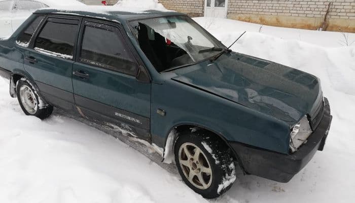 В Кировской области молодой бесправник на «Ладе» насмерть сбил женщину