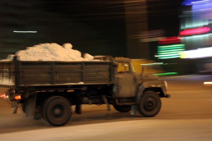 Новая проблема: у города закончились деньги на вывоз снега