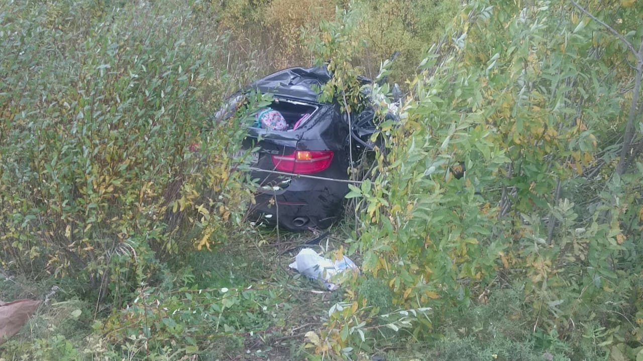 2 две женщины погибли при столкновении BMW и «Камаза»