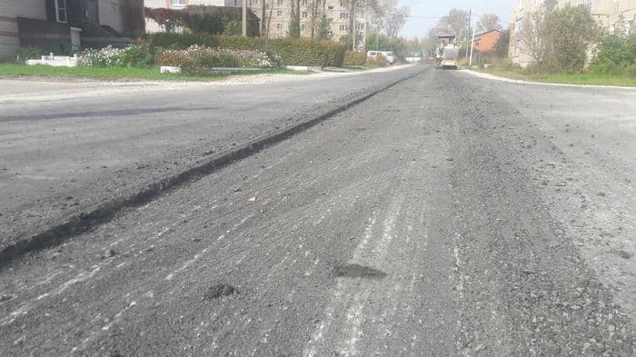 В Котельниче подрядчики сняли свежий асфальт: что происходит?