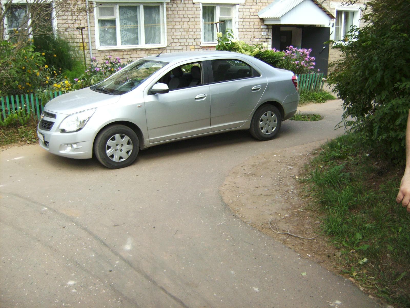 В Оричах водитель сдавал назад и сбил пенсионерку