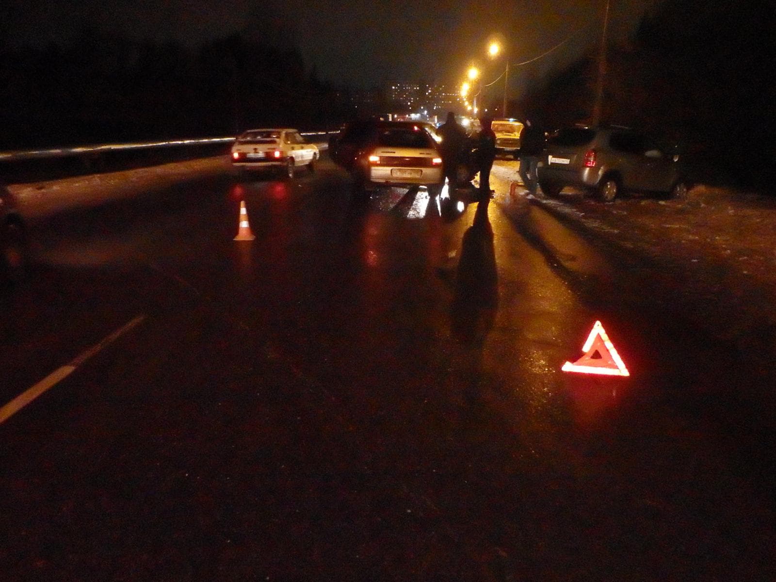 Крупная авария с 3 автомобилями и сбитым пешеходом произошла в Кирово-Чепецком районе