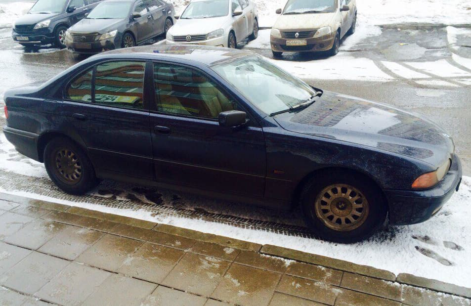 Какую машину можно купить в Кирове за 300 тысяч рублей?