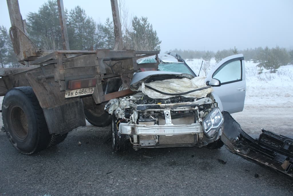 Авария возле Советска: ГАЗ врезался в отцепившийся прицеп