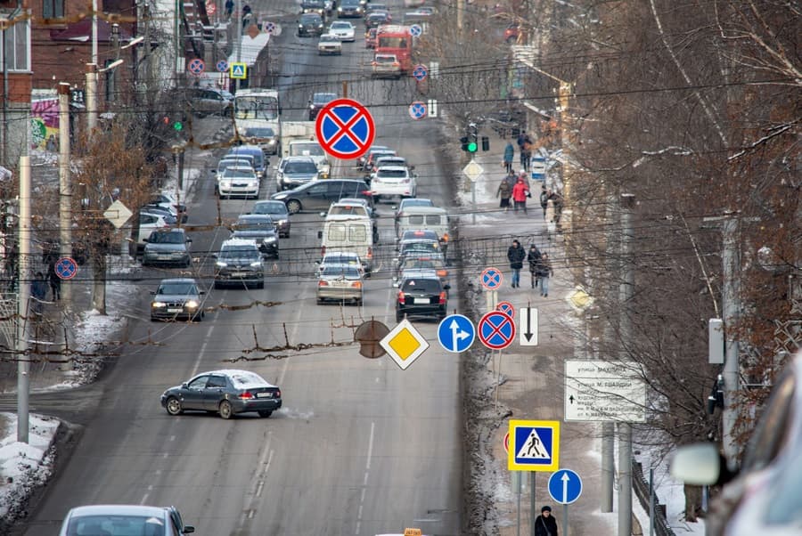 Руководитель АВТОВАЗа пообещал обеспечить всех чиновников российскими авто