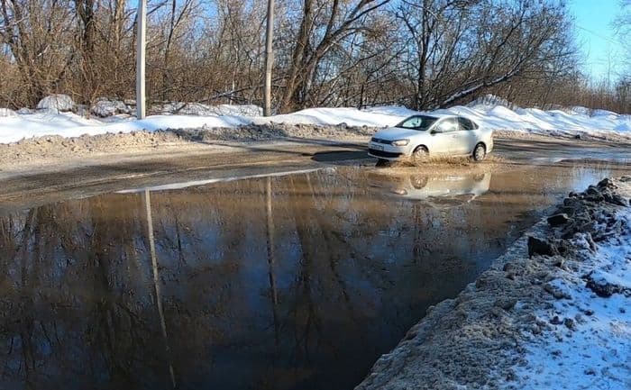 «Никогда этого не бывало, и вот опять»: Вересники поплыли, а лужи прячут глубокие ямы