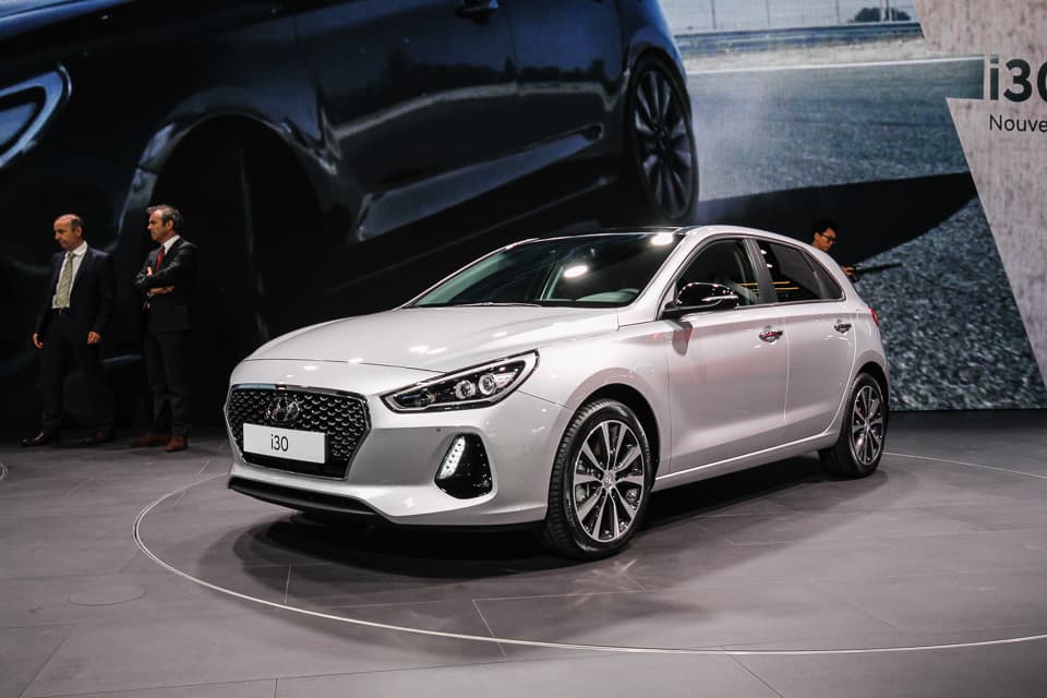 Какие автоновинки принесет нам Парижский автосалон?