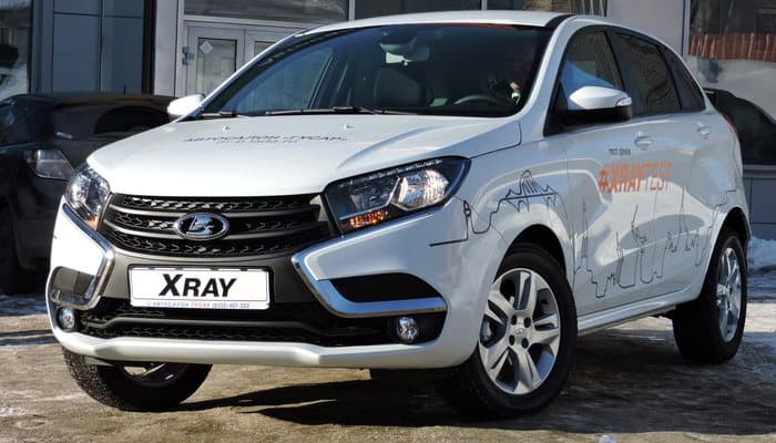 Дешевле некуда. Xray получил комплектацию на «вёслах»