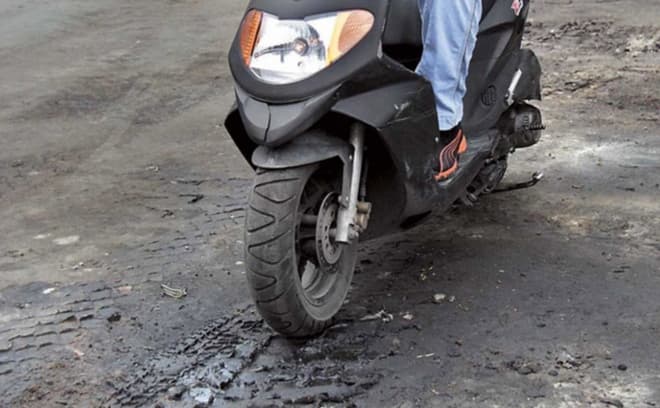 Водитель мопеда заплатит 200 тысяч за пьяную езду 