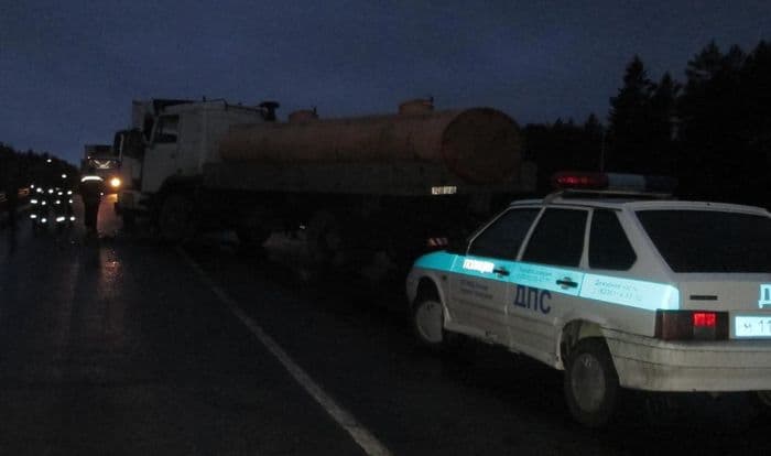 В Кирово-Чепецком районе столкнулись два грузовика