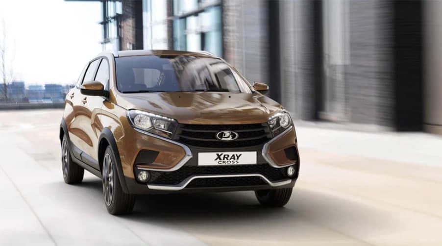 Водителю сгоревшего Lada Xray Cross выплатили тройную стоимость автомобиля