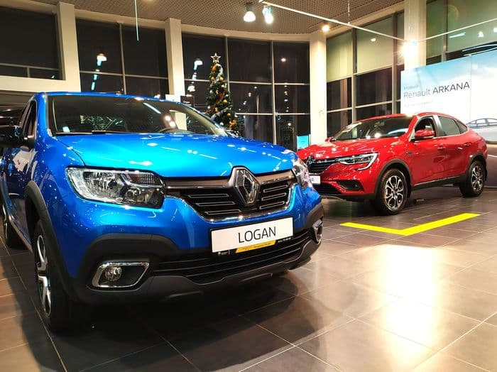 4 февраля 1993 года – день рождения автосалона «Гусар»