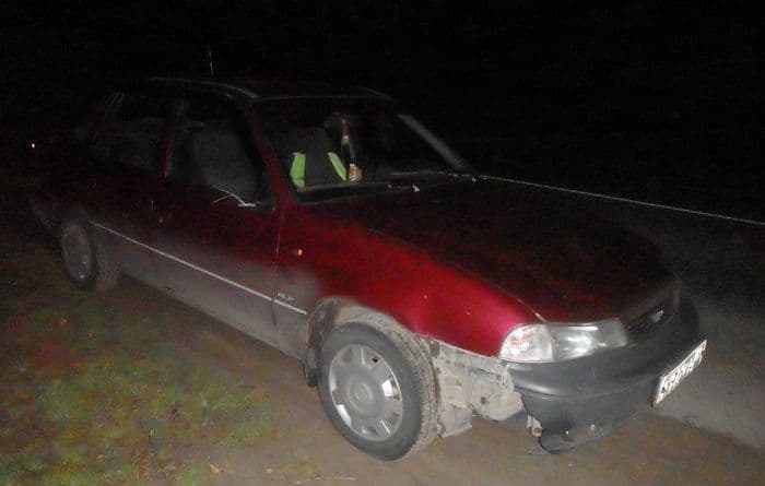 За вчерашний день два человека оказались под колесами автомобиля