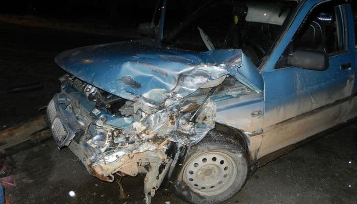 18-летний студент на “двенадцатой” вылетел на “встречку” и врезался в грузовик