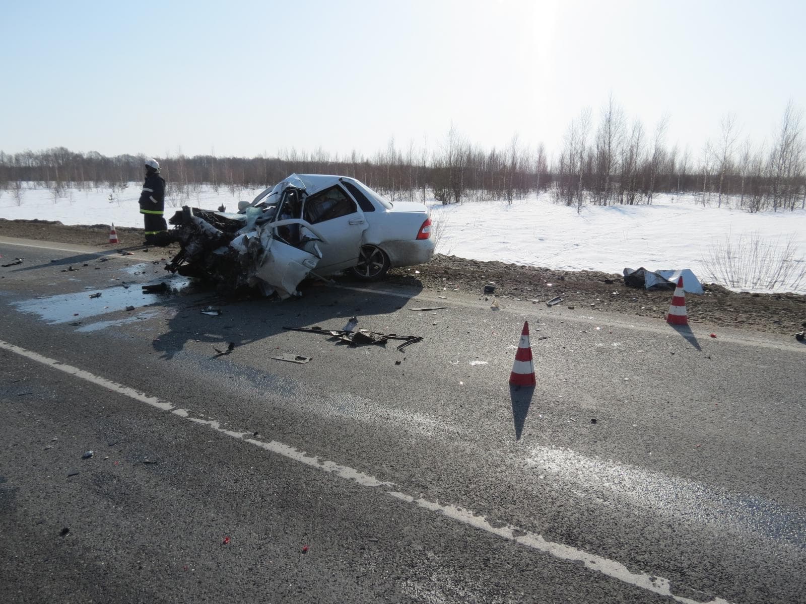 При столкновении с "Камазом" погиб водитель Lada