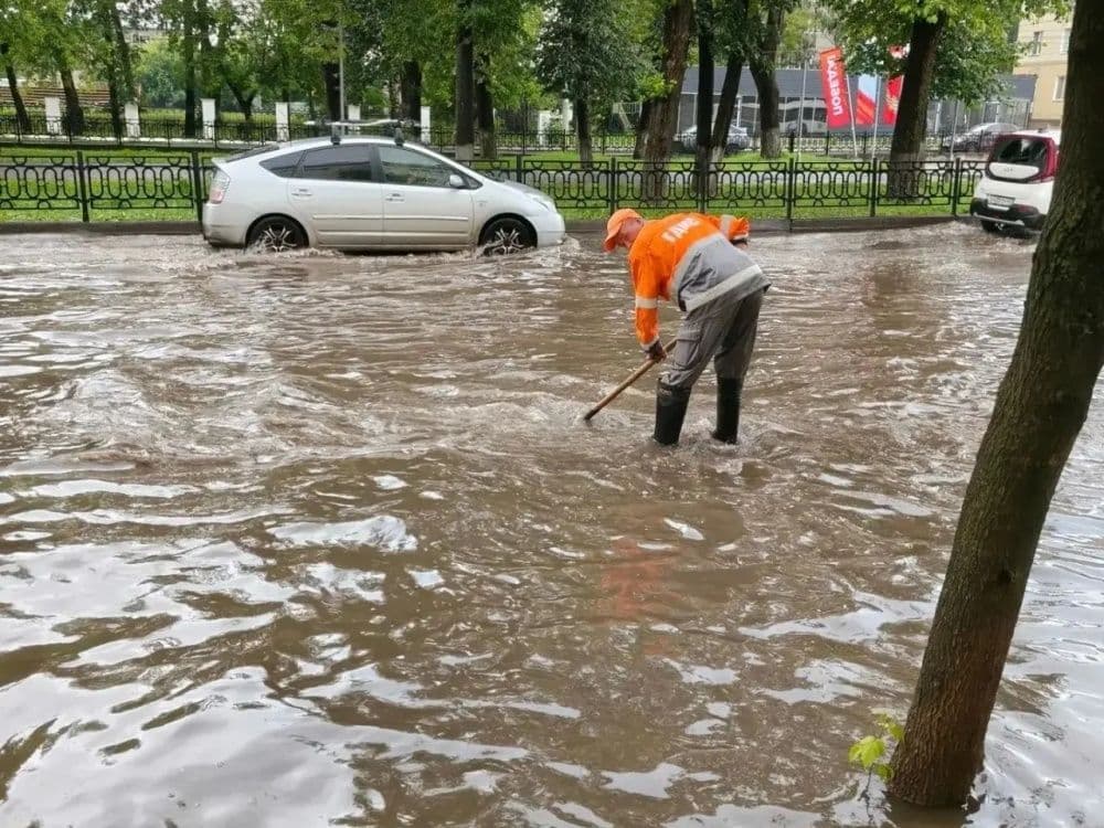 Из-за ливня и потопов в Кировской области введен режим повышенной готовности