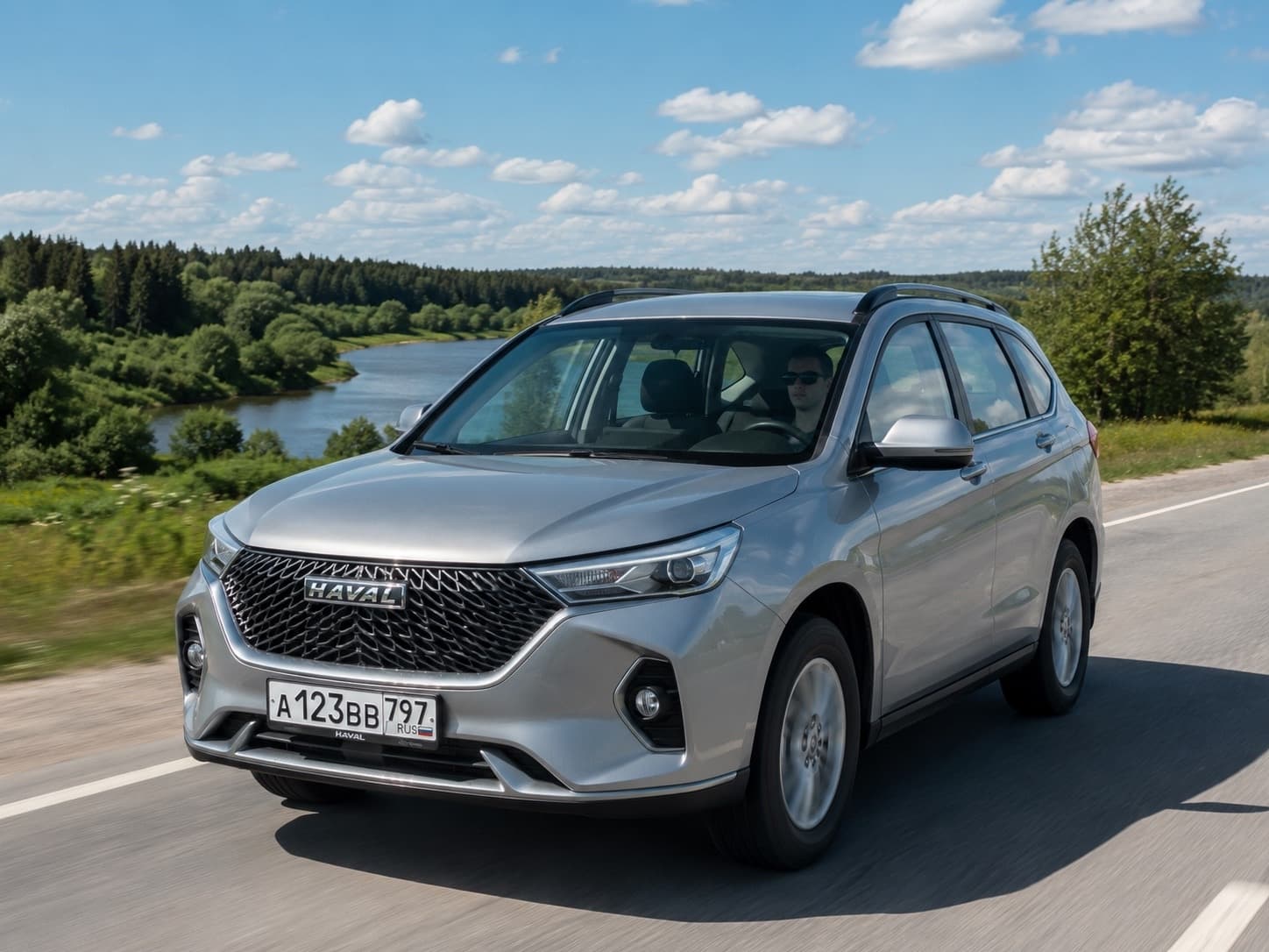 Купил Haval M6 и за 12 месяцев накатал 33 000 км: честно рассказываю, что радует и что раздражает в машине каждый день